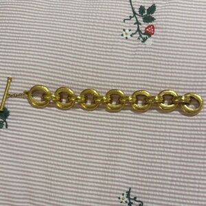 Julie Vos-Cannes Link Bracelet.. Gold Chunky Link Bracelet with Toggle Clasp-